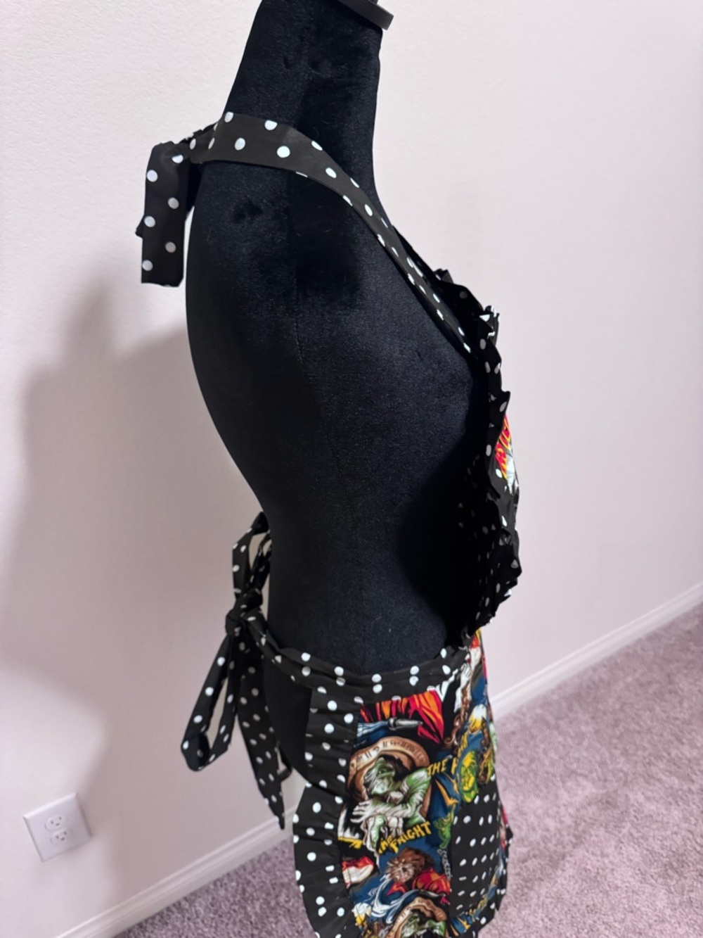 Retro Horror Movie Apron | Classic Monsters Print | Polka Dot Ruffle | Kitchen - Picture 5 of 6